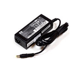 Compaq 338136-001 AC Power Adapter 65-watt